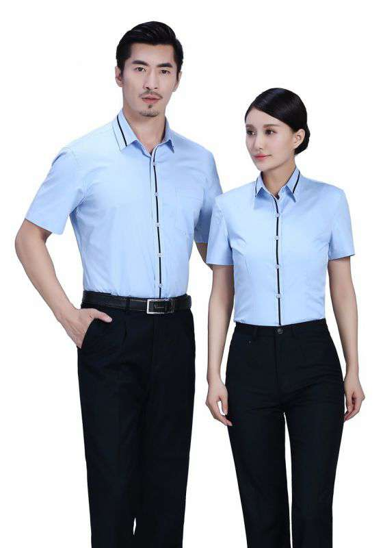 定制工作服:企業形象的流動名